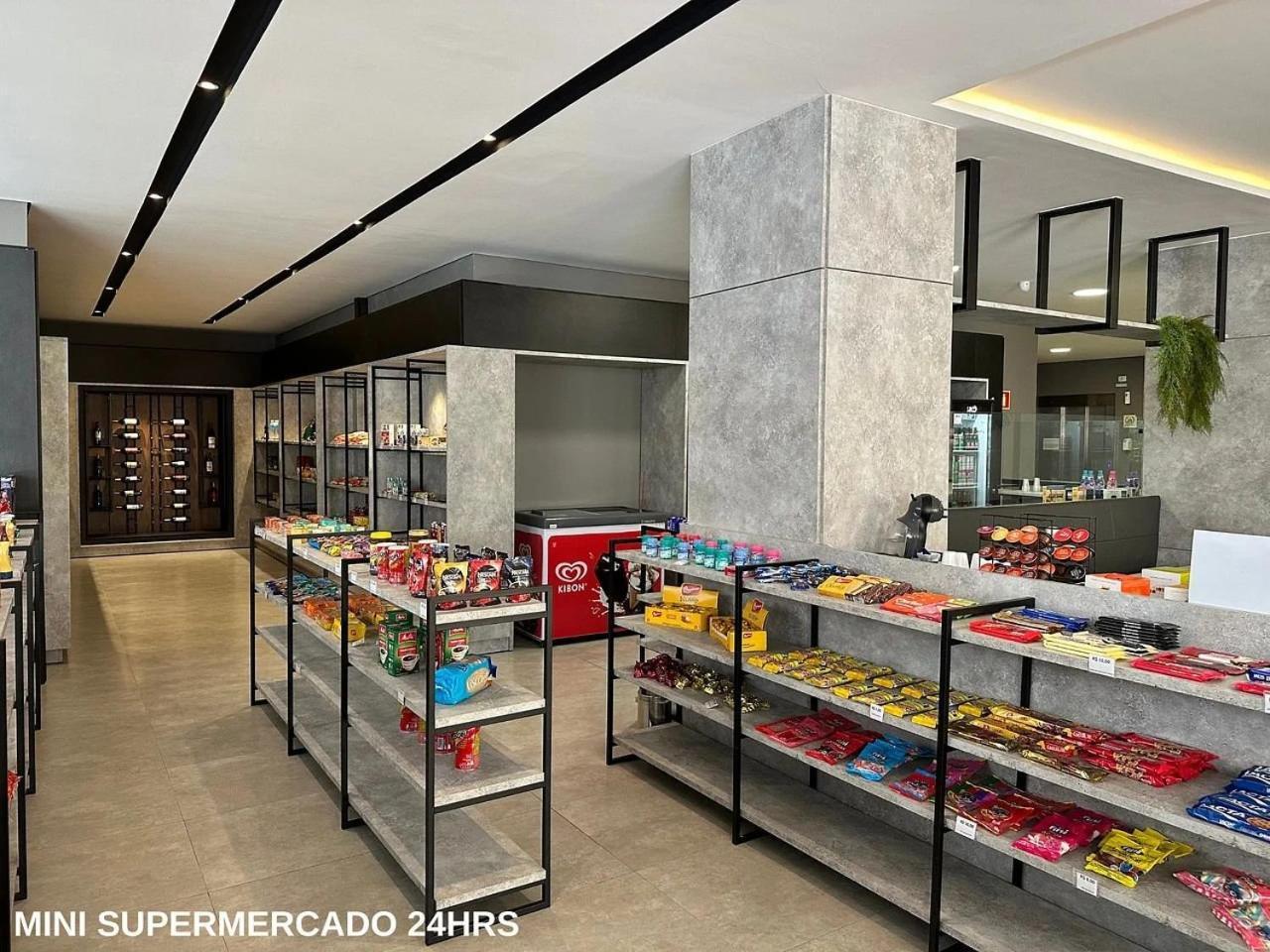 Apartdamani - Aptos Por Temporada No Centro Foz do Iguaçu Kültér fotó
