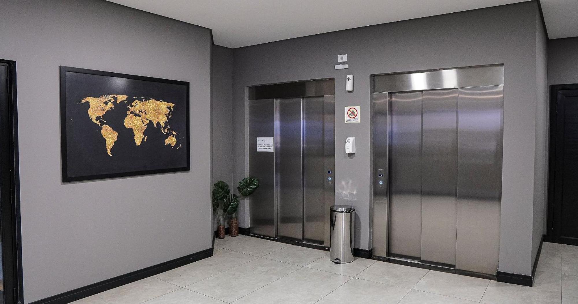 Apartdamani - Aptos Por Temporada No Centro Foz do Iguaçu Kültér fotó